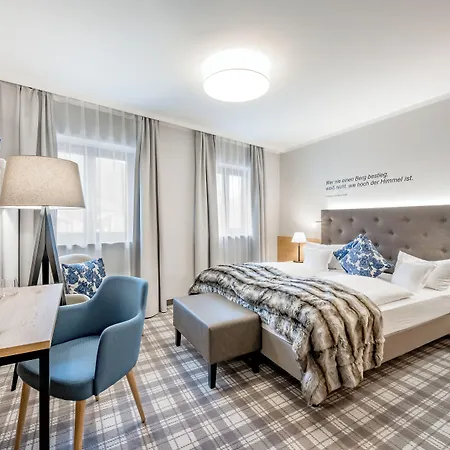 Szálloda Ruhpoldinger Hof - & Wellness 4*