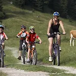Szálloda Ruhpoldinger Hof - & Wellness 4*